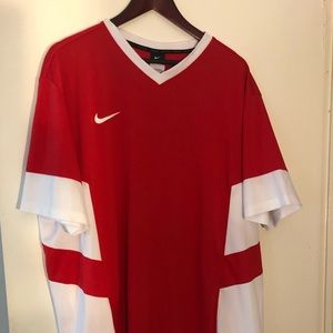 Nike dri fit tee shirt